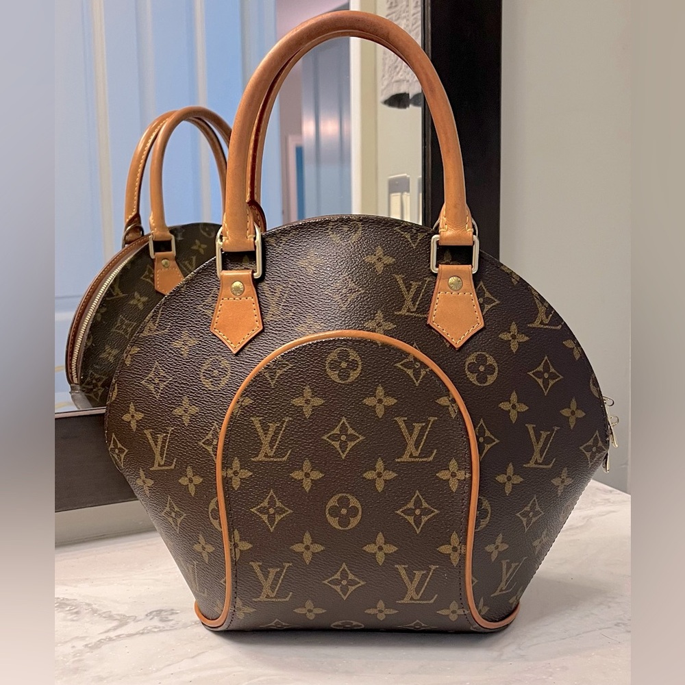 Louis Vuitton Ellipse PM
